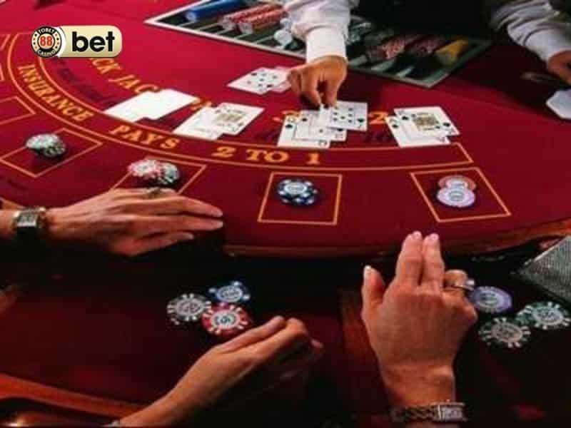 Đặt cược lũy tiến cho các trò casino trực tuyến